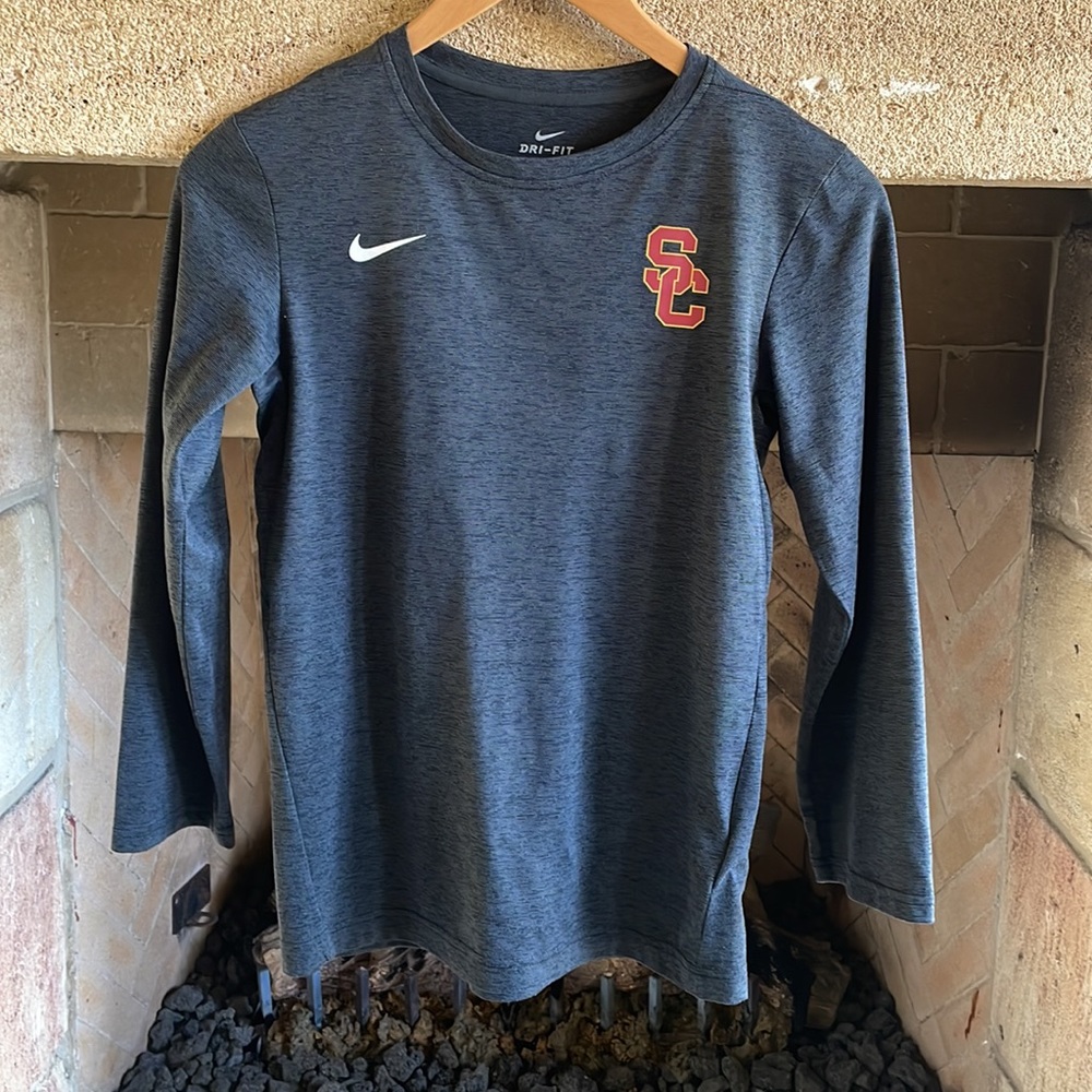 Nike USC Long Sleeve Dri-Fit (Youth L)